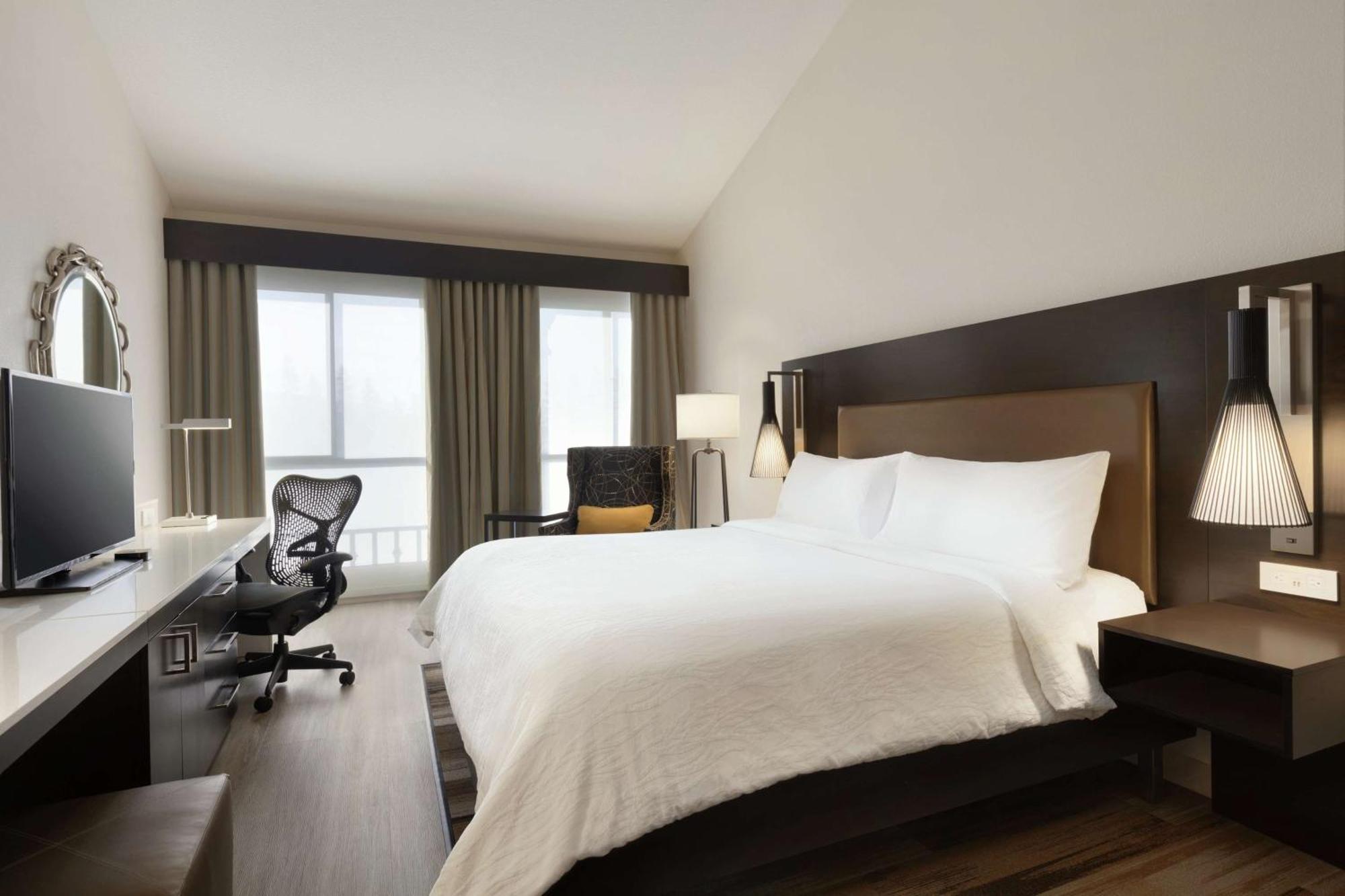 Hilton Garden Inn Купертино Экстерьер фото